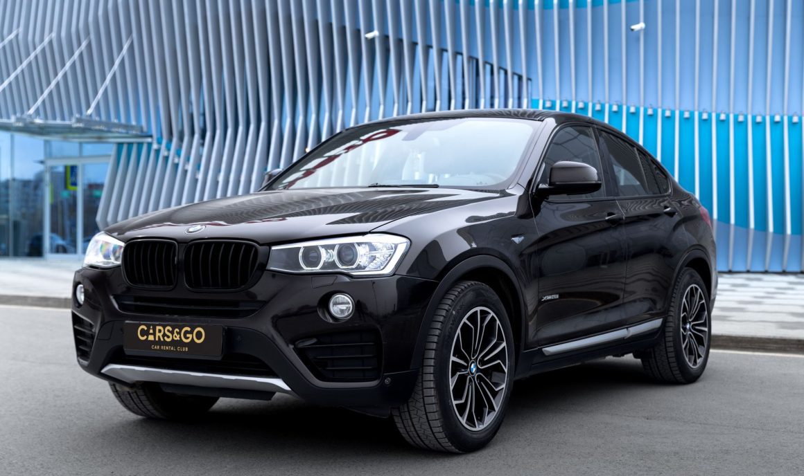 BMW X4 20i