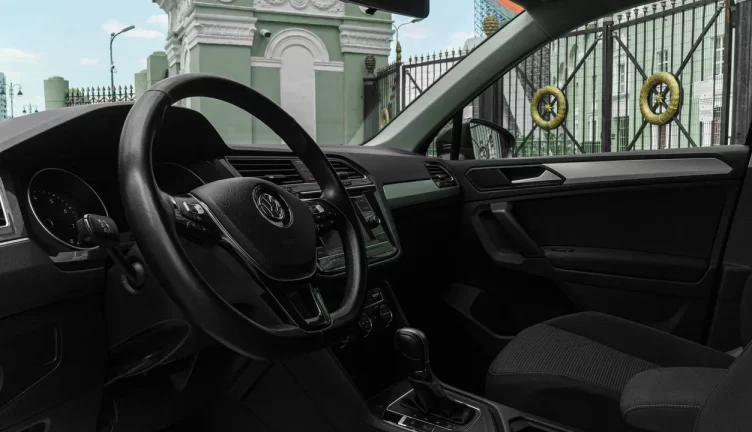 Volkswagen Tiguan Volkswagen Tiguan