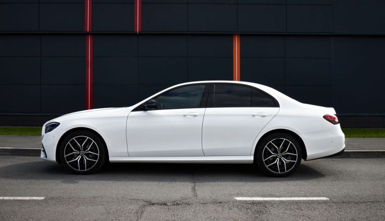 Mercedes-Benz E220D 4MATIC